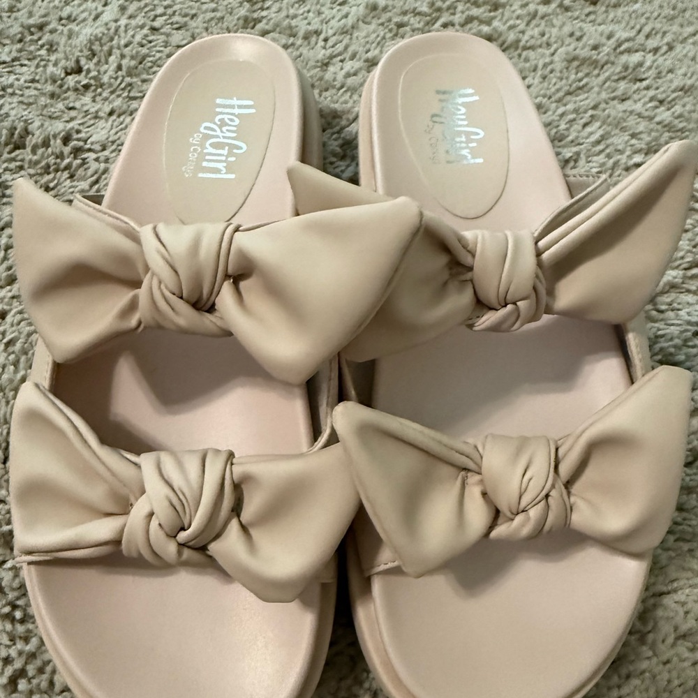 Corkys Bow Slide Sandals in Blush